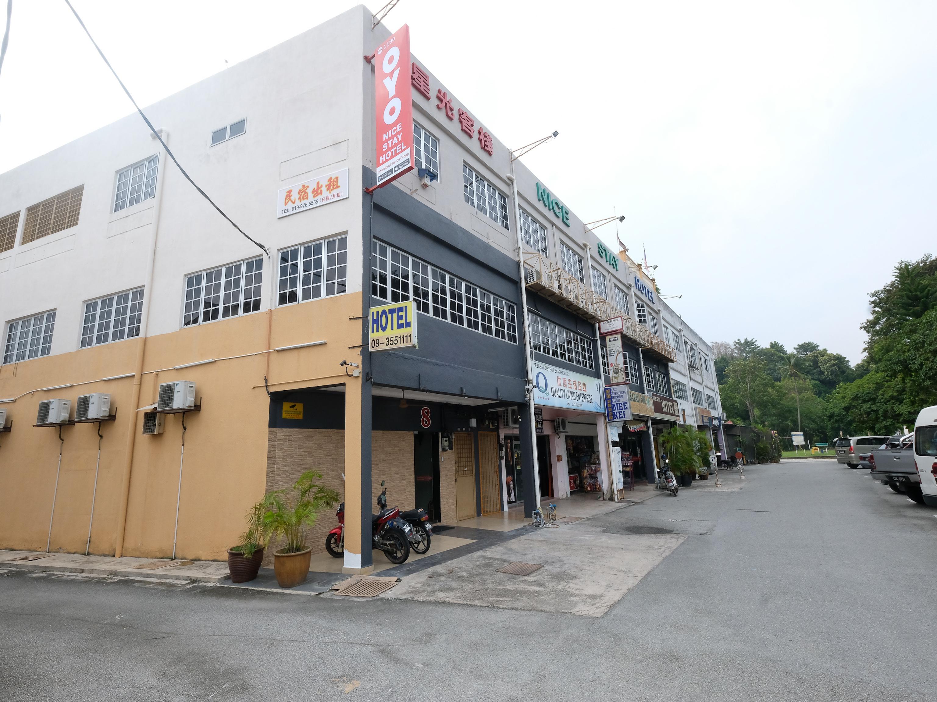 Oyo 1190 Nice Stay Hotel Raub Exteriér fotografie