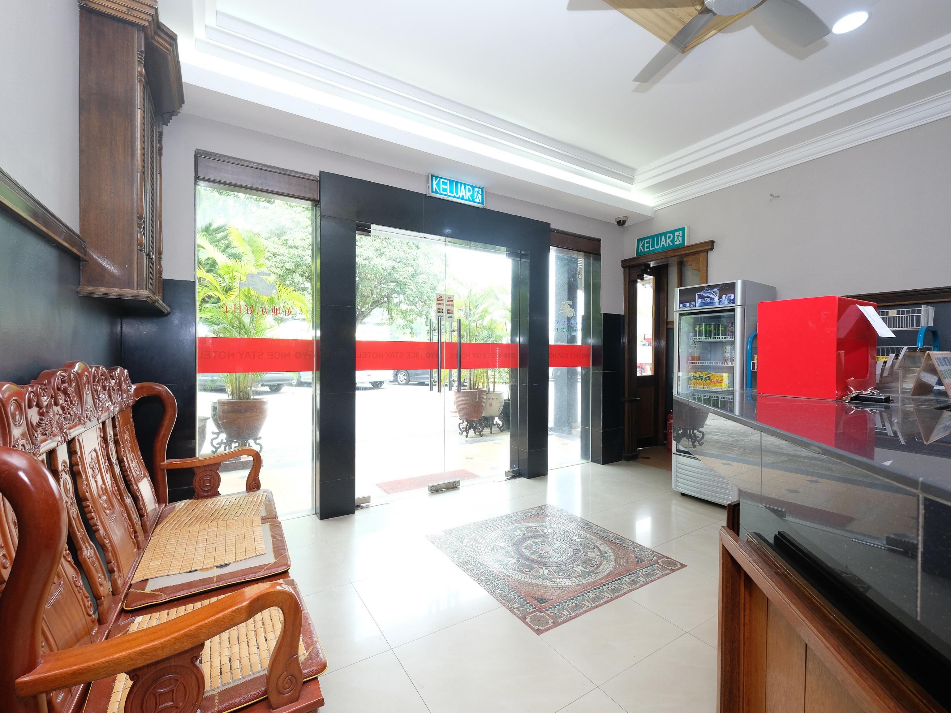 Oyo 1190 Nice Stay Hotel Raub Exteriér fotografie